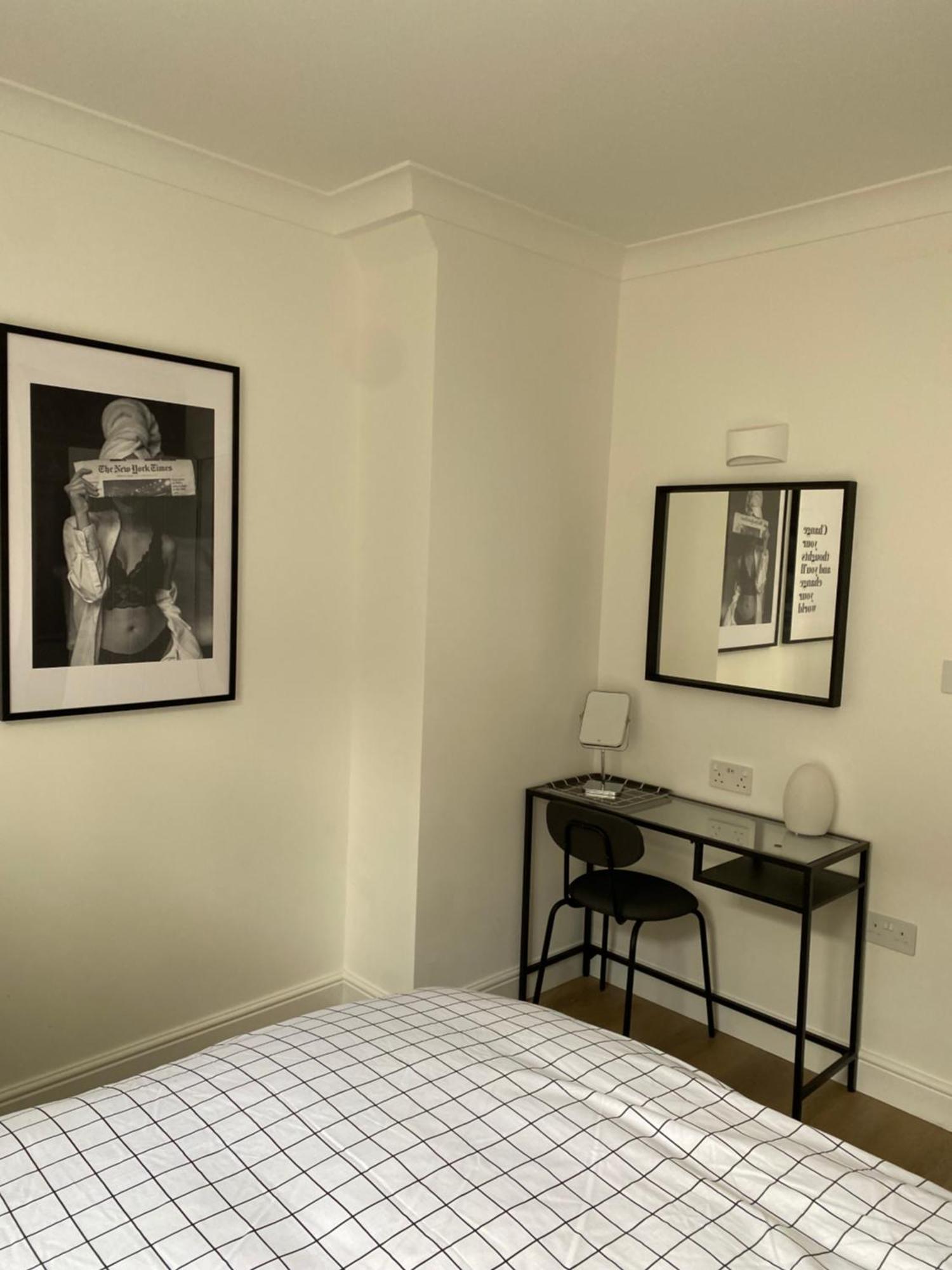 Two Bedroom Two Bathrooms Superior Apartment ロンドン エクステリア 写真